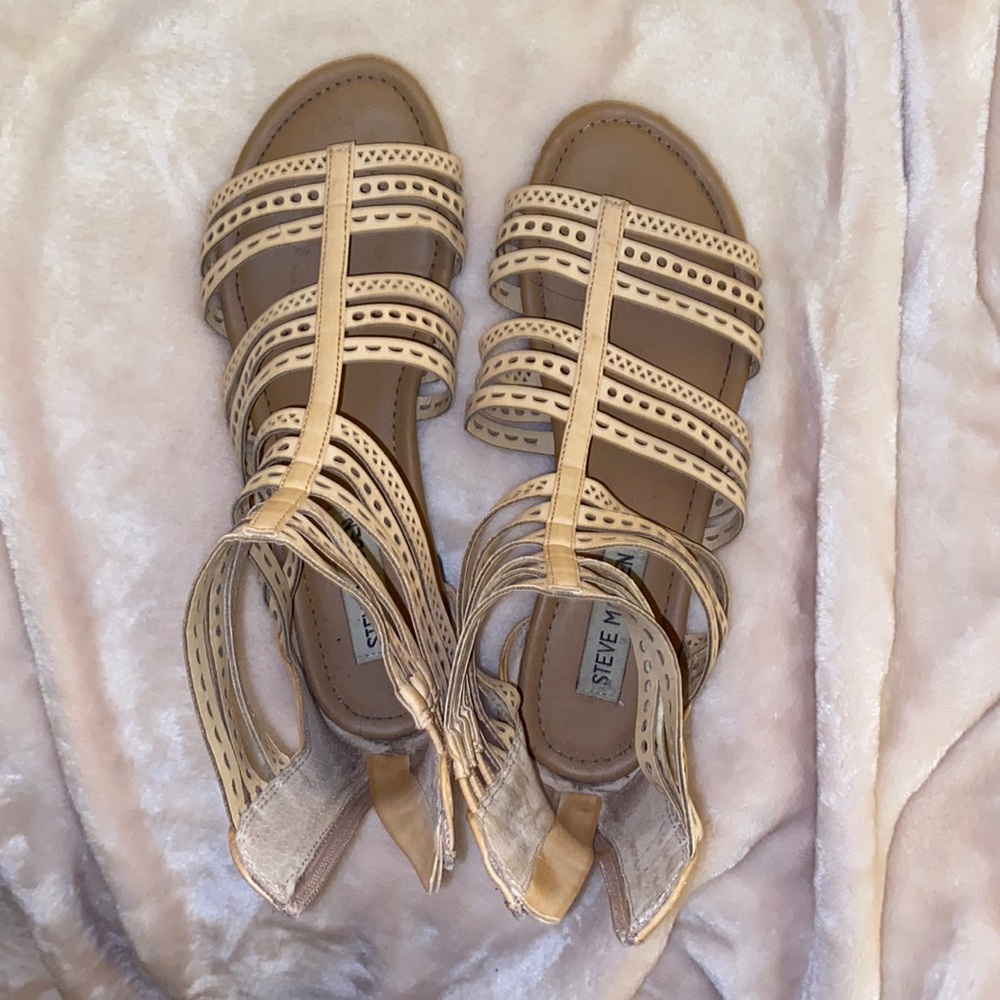 Size 7.